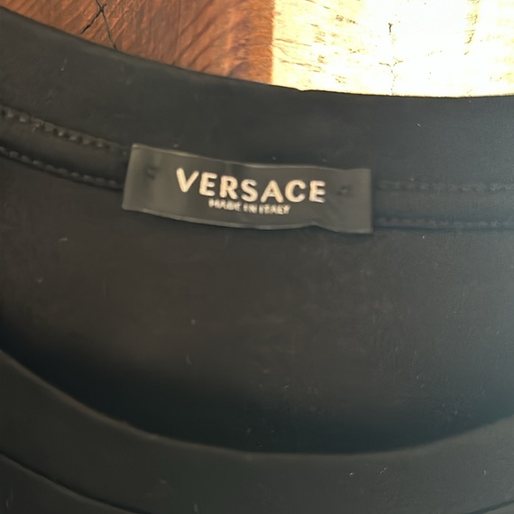 Auth Versace Black T-Shirt - Picture 4 of 8